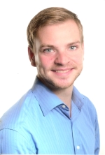 Maximilian Passing